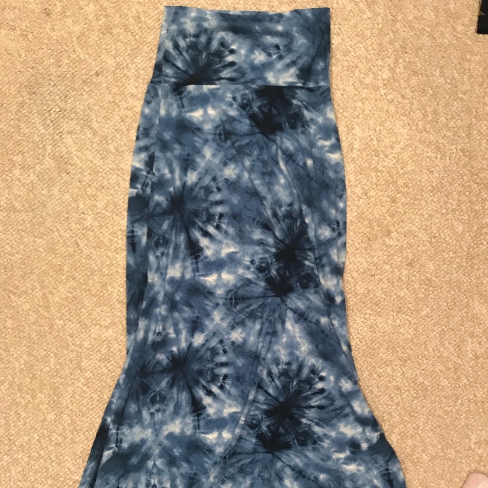 Blue tie dye maxi skirt
